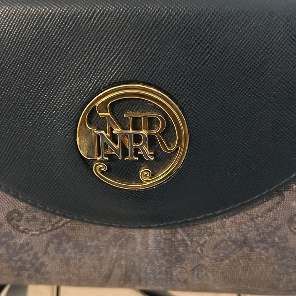 Nina Ricci Crossbody Bag - Picture 7 of 16